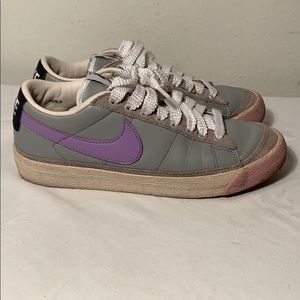 NIKE BLAZER LOW